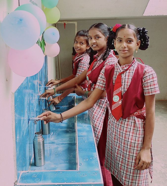 school-kids-water-portrait
